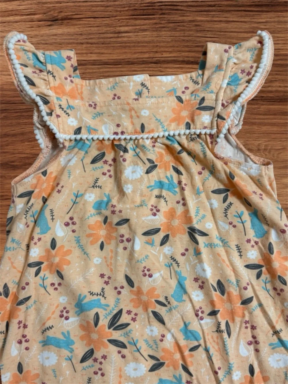 Ruffle Butts Floral and Bunny Romper with Blue Accents Size 18/24 Months - Picture 3 of 8
